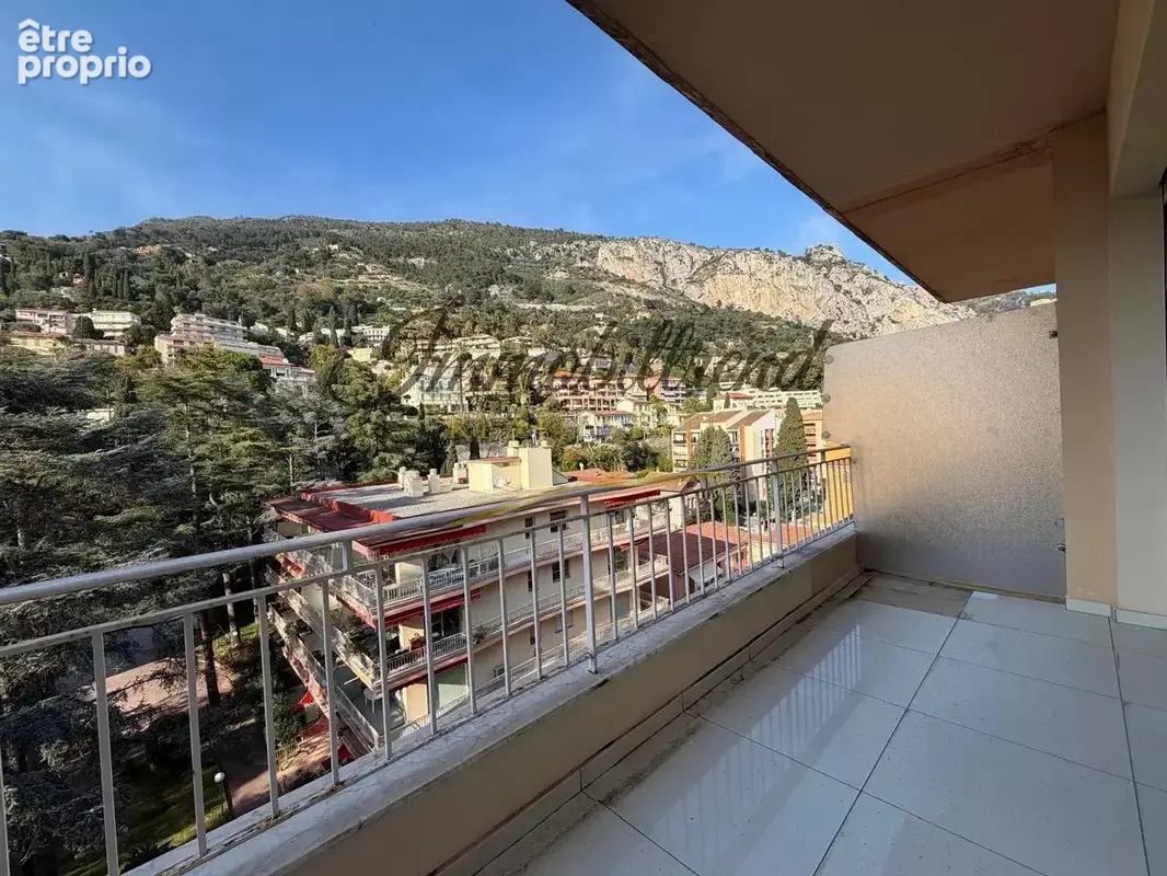 3 pieces face port de menton garavan - photo 4