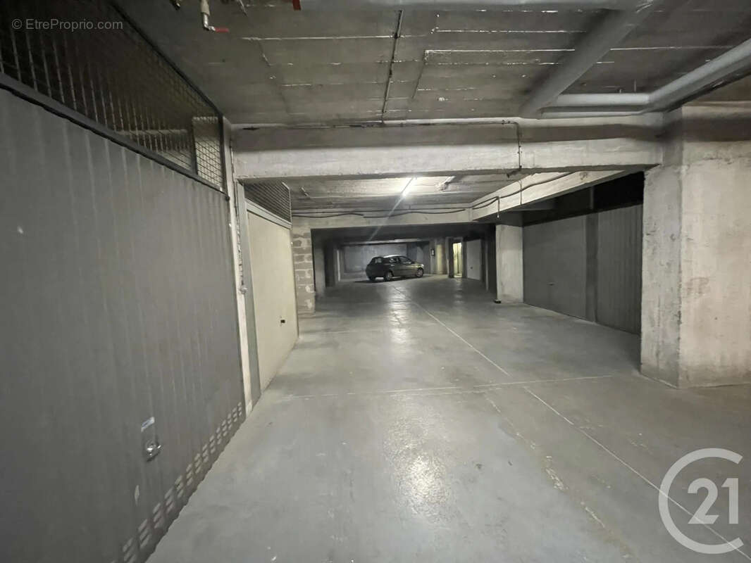 Parking à NICE