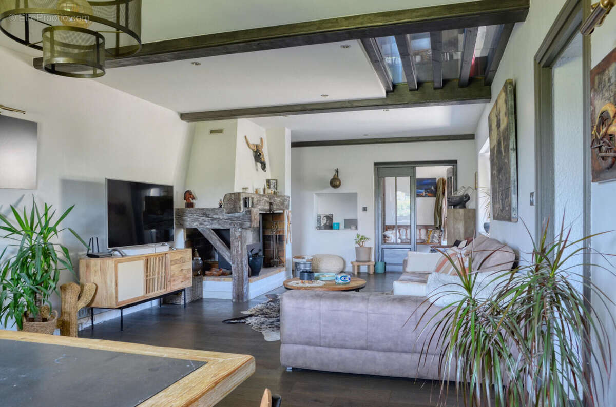 Photo 4 - Maison à MASSIEUX