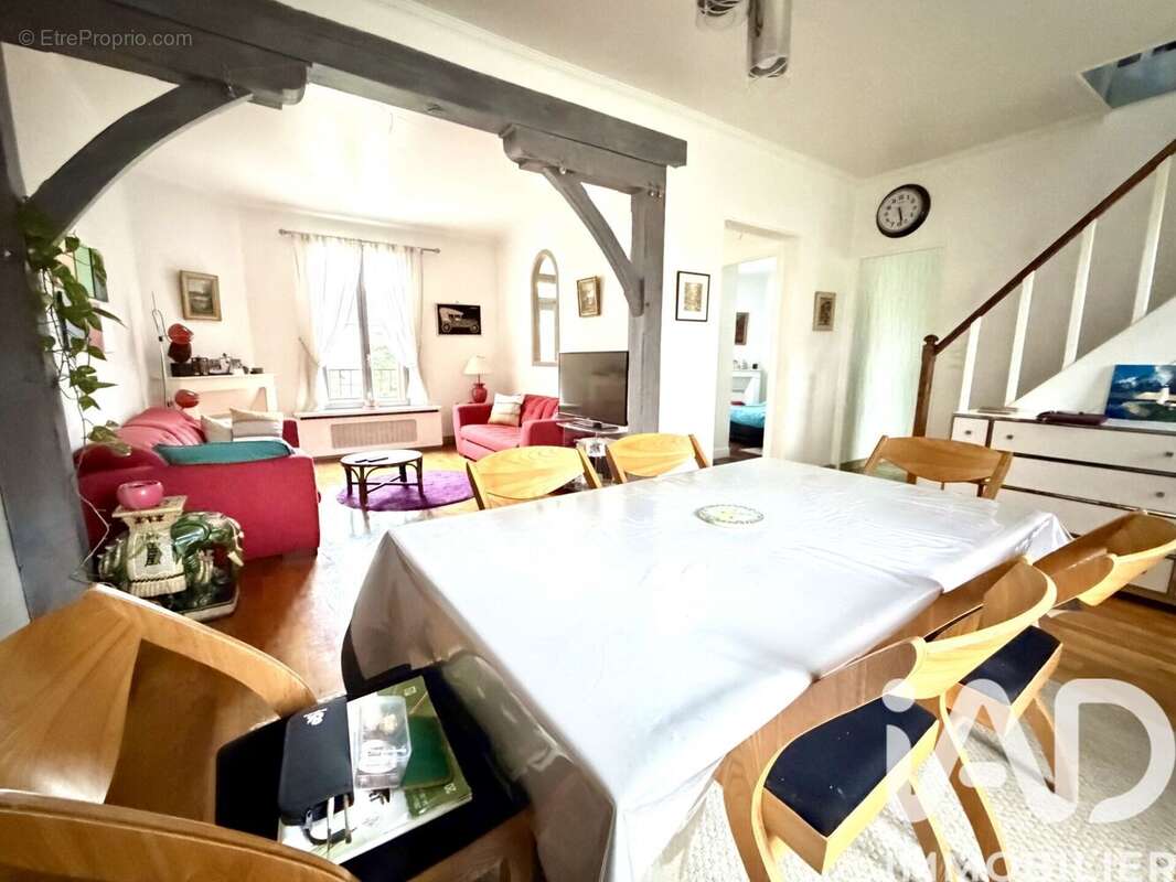 Photo 5 - Maison à MORANGIS