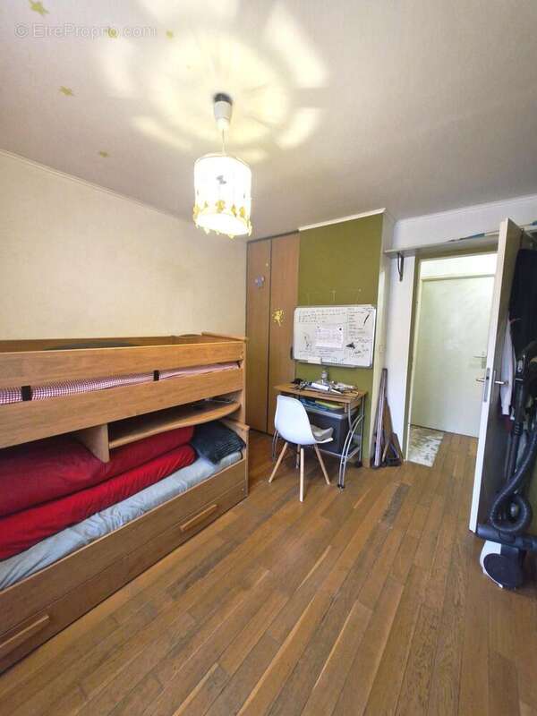 Appartement à BONDY
