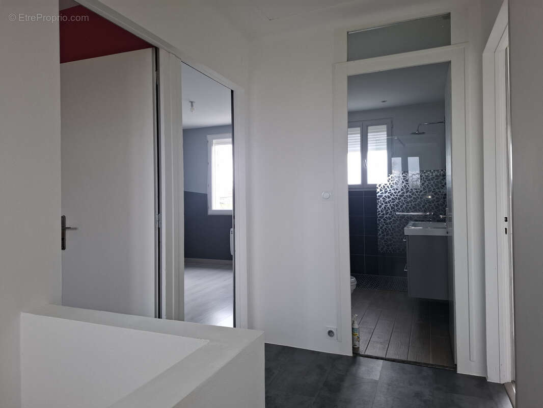 Maison à SAINT-ETIENNE-DE-MER-MORTE