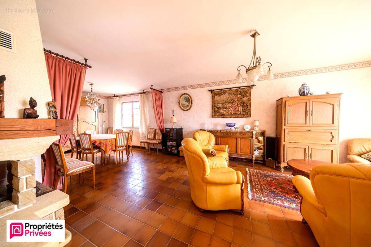 Maison à ARS-LAQUENEXY