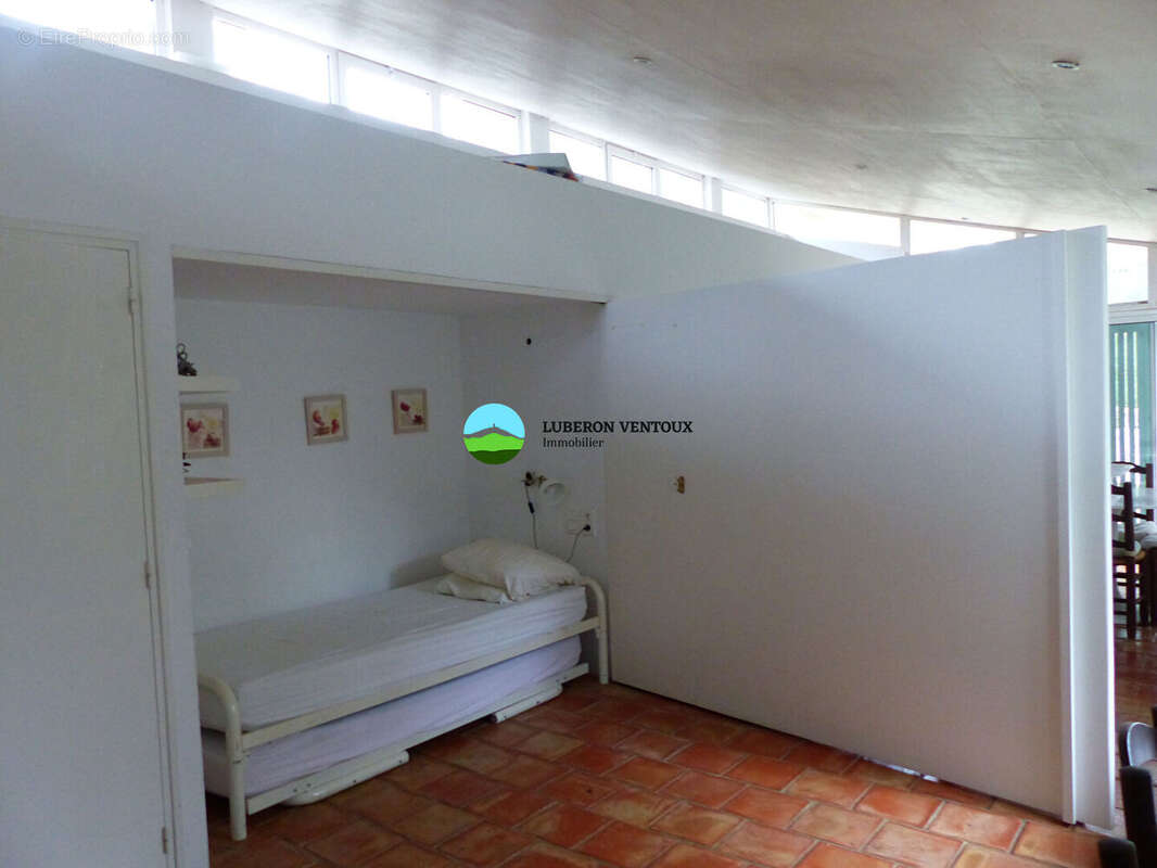 Maison à LE BARROUX