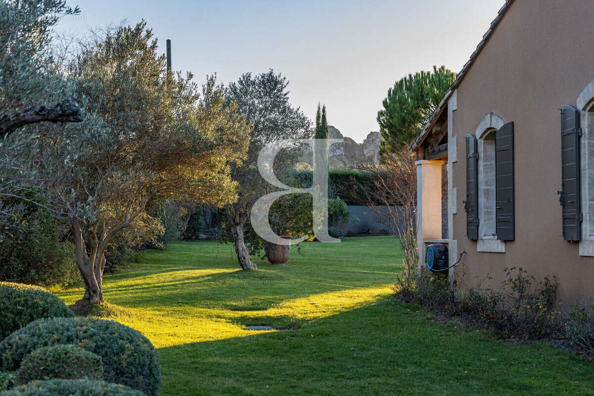 Maison à SAINT-REMY-DE-PROVENCE