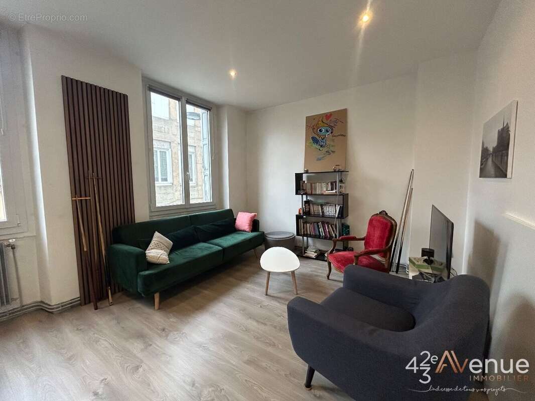 Appartement à SAINT-ETIENNE