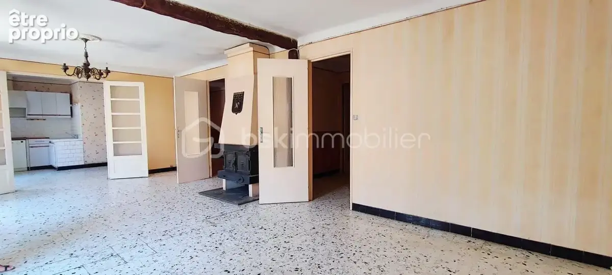 Maison de ville de 110m2 avec un garage de 110M2 R+1 - photo 8