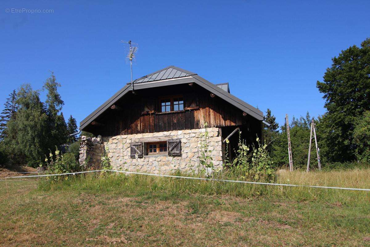 La Feclaz Chalet avec terrain constructible - photo 11