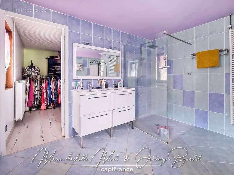 Maison à PONT-DE-VAUX