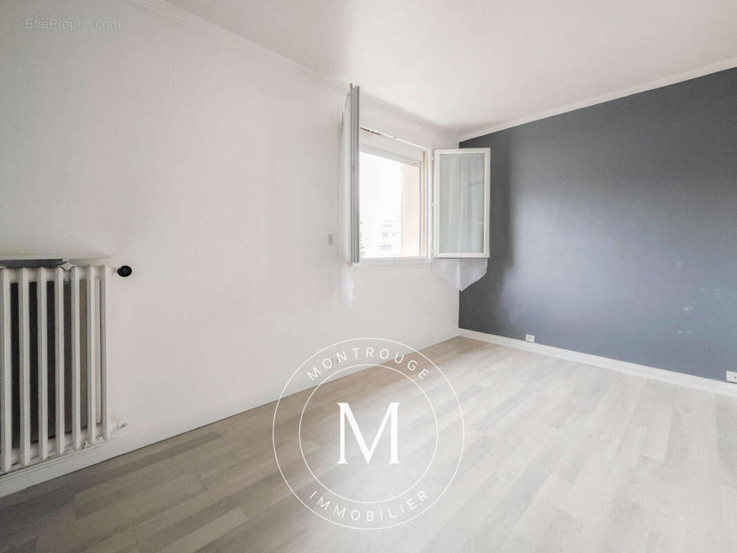 Appartement à MONTROUGE