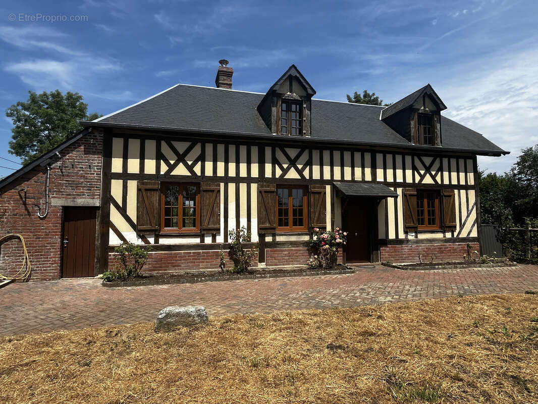 Maison à VIMOUTIERS