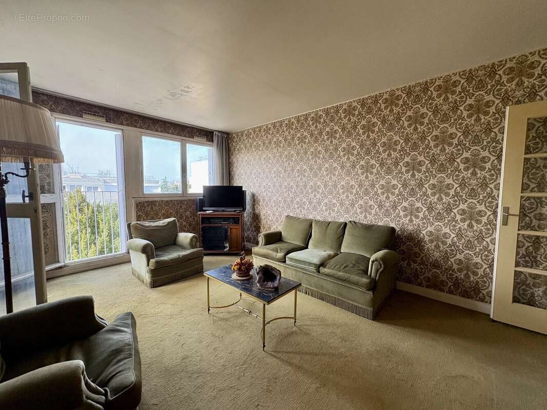 Appartement à PLAISIR