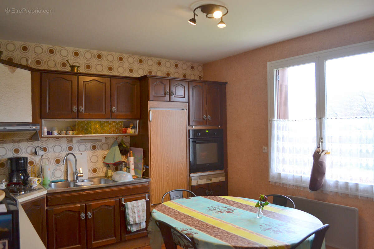 Maison à CHATELLERAULT