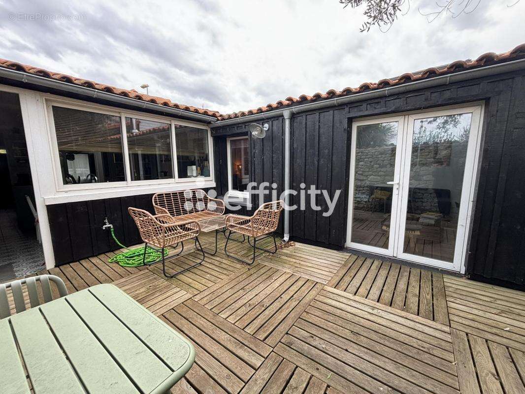 Maison à NIEUL-SUR-MER