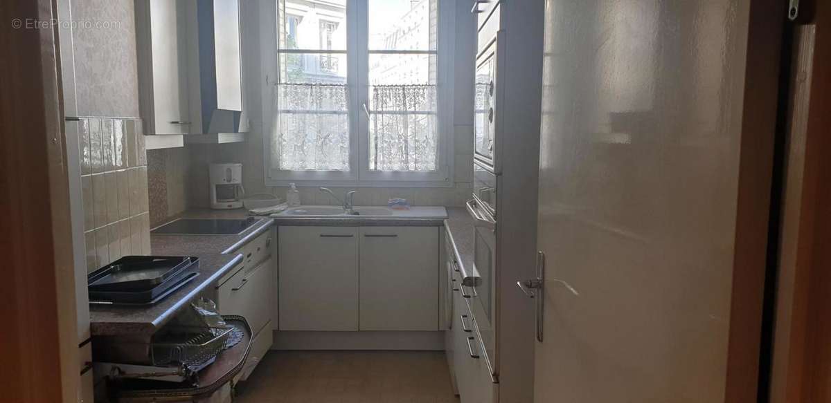 Appartement à PARIS-12E