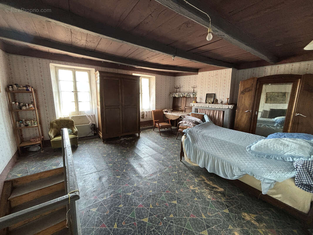 Maison à SAINT-IZAIRE