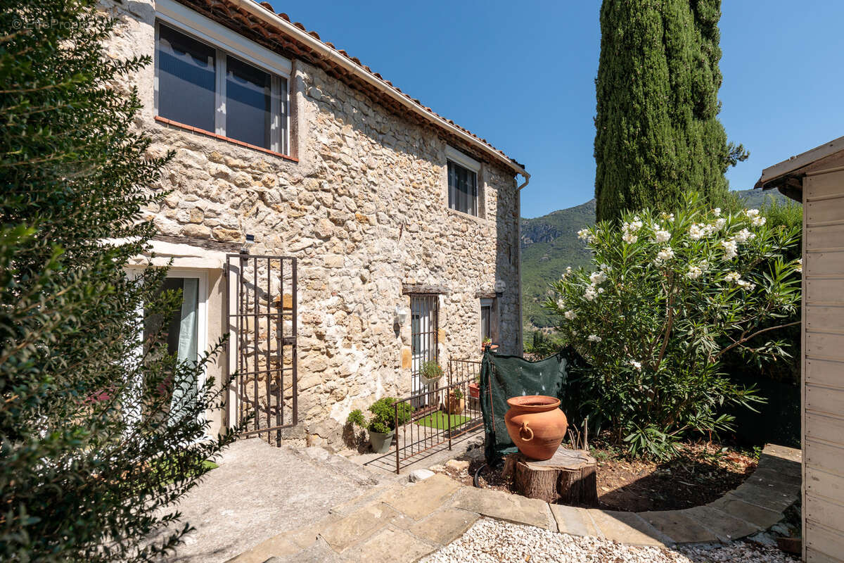 Maison à LE BAR-SUR-LOUP