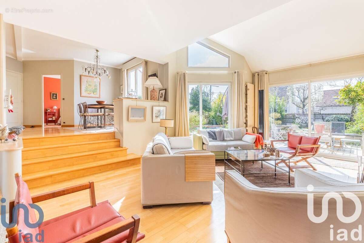 Photo 6 - Maison à VIRY-CHATILLON