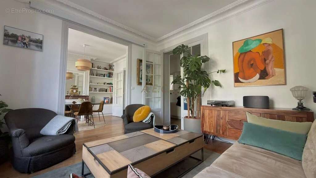 Appartement à ASNIERES-SUR-SEINE
