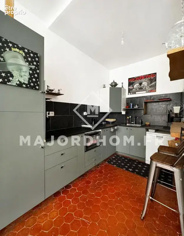 Exclusivité: bel appartement type 3 spacieux et lumineux, bel immeuble ancien 13001 - photo 3