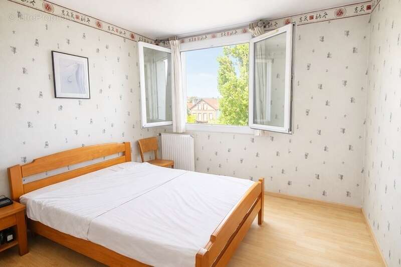 Appartement à ERMONT
