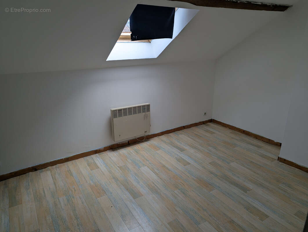 Maison à THEVET-SAINT-JULIEN