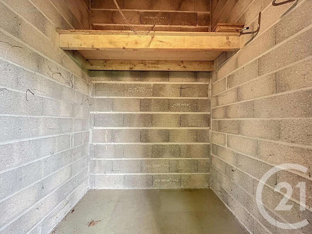 Appartement à SAVIGNY-SUR-CLAIRIS