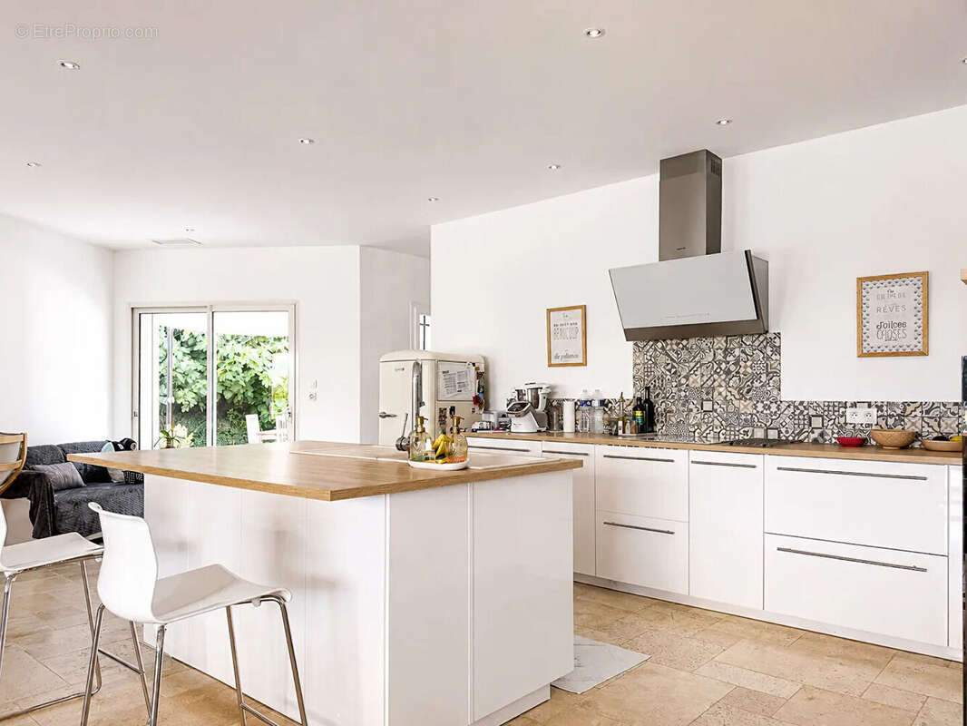 Exclusivite  istres villa 180m² / 2 832 m² de terrain - photo 10