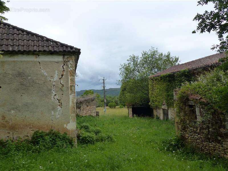Maison 90 m² à Loubejac  - photo 9