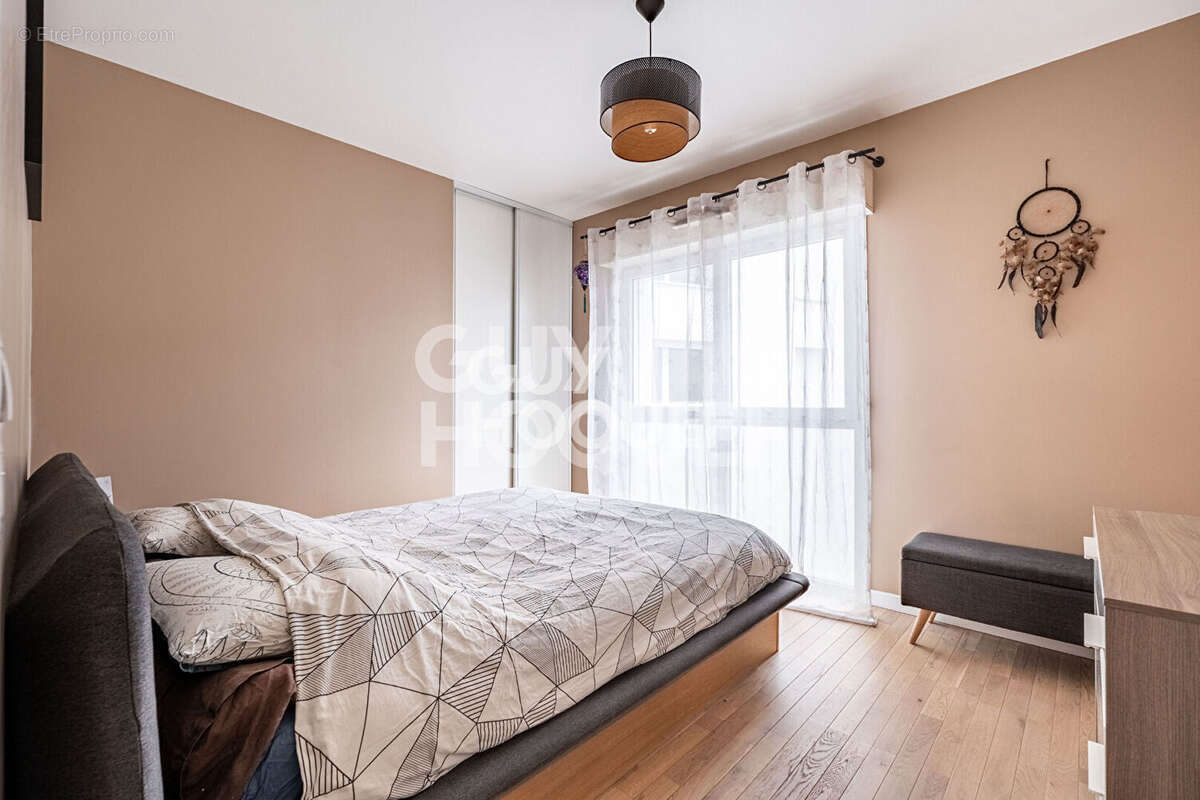 Appartement à ASNIERES-SUR-SEINE