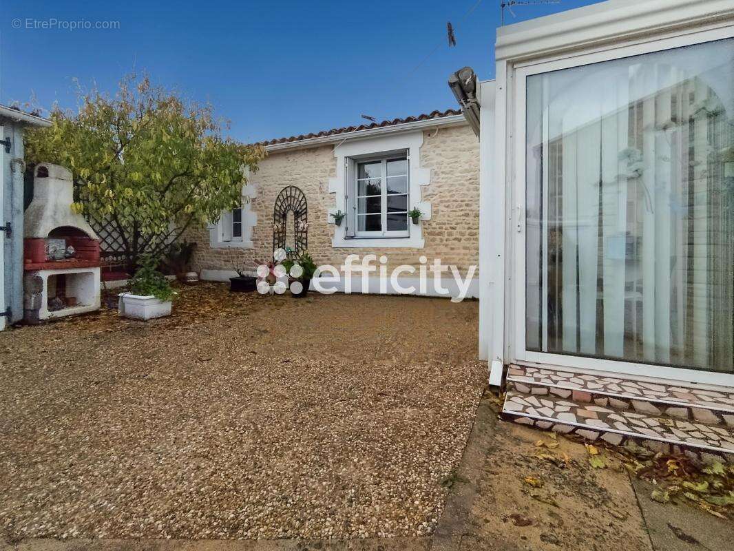 Maison 83 m² à Salles-Sur-Mer  - photo 11