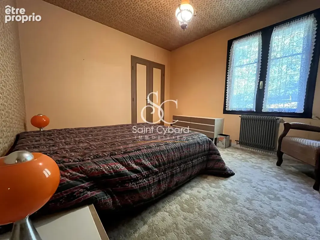 Maison familiale de 204 m2 sur la commune de Garat - photo 11