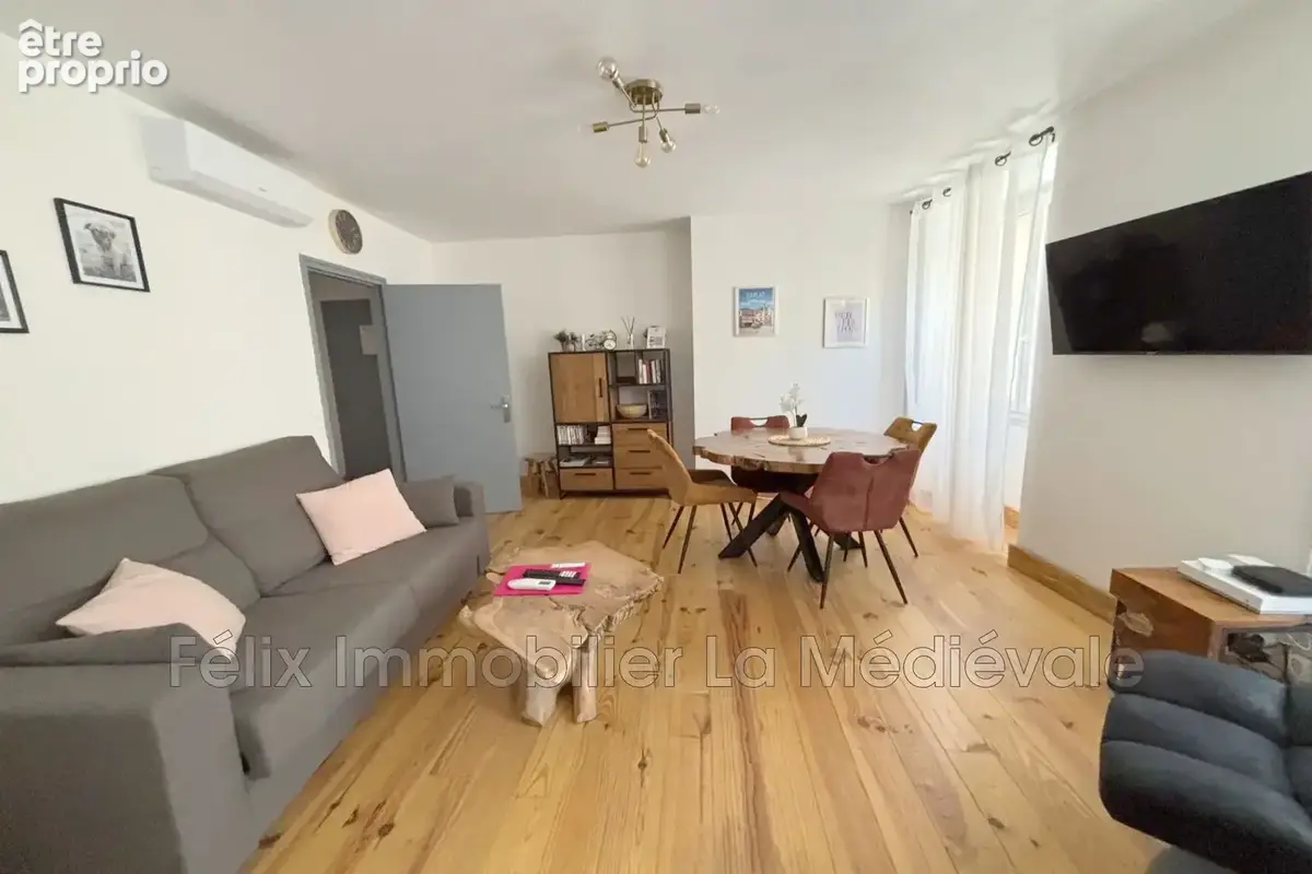 Appartement 65 m² à Sarlat-La-Caneda  - photo 3