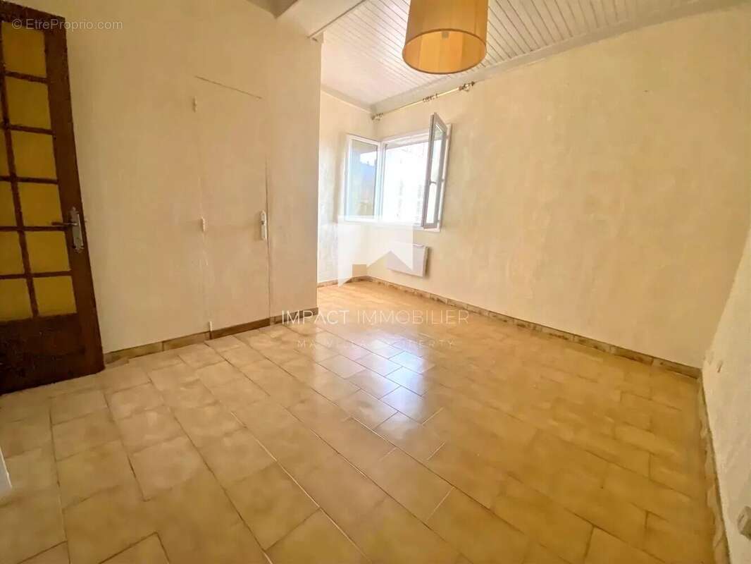 Appartement à HYERES