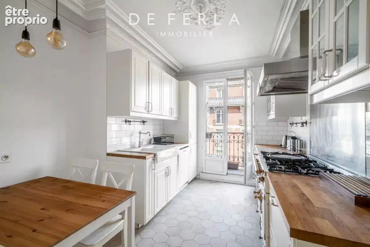 Duplex 4 pièces – Rue d'Alésia, Paris 14e – Balcon 10,79 m² – Sans vis-à-vis - photo 9
