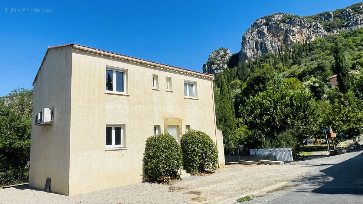 Maison à SAINT-BAUZILLE-DE-PUTOIS