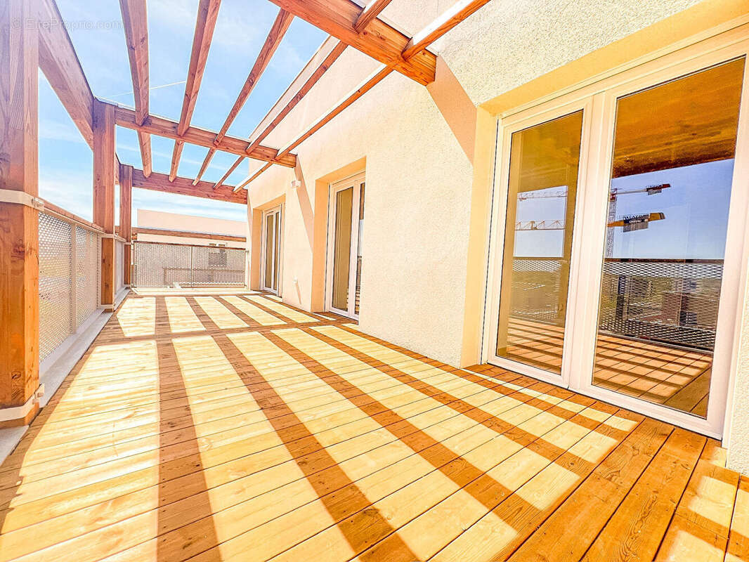 Dernier etage - photo 3