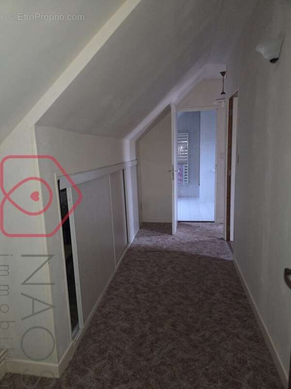 Maison à PONT-MELVEZ