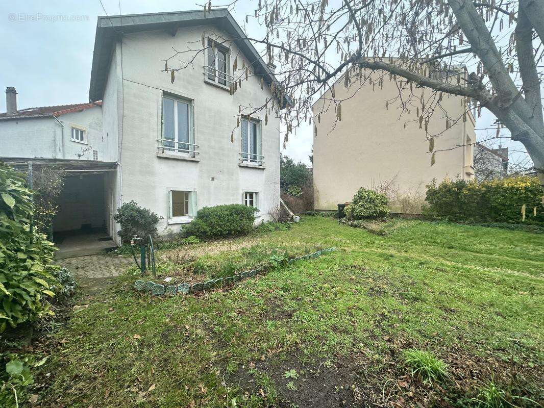 Maison à VILLEMOMBLE