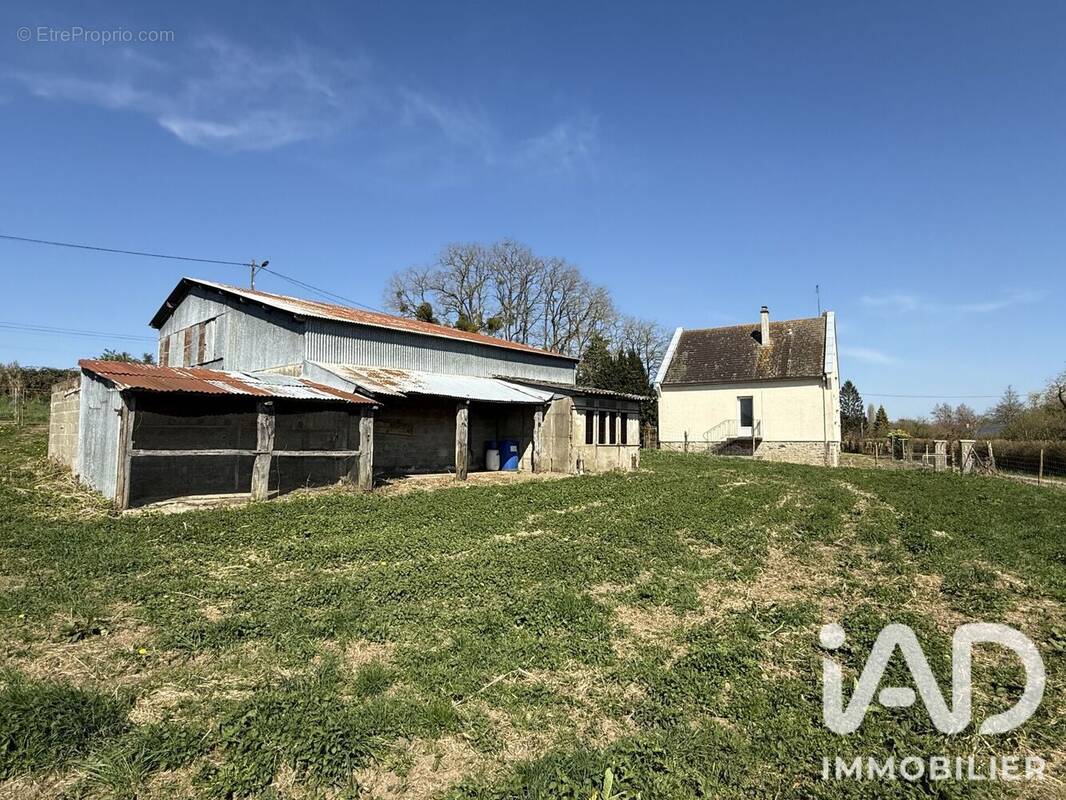 Photo 1 - Maison à BREE