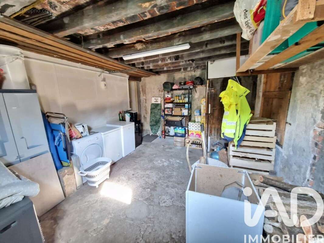 Maison 131 m² à Cernoy-En-Berry  - photo 8