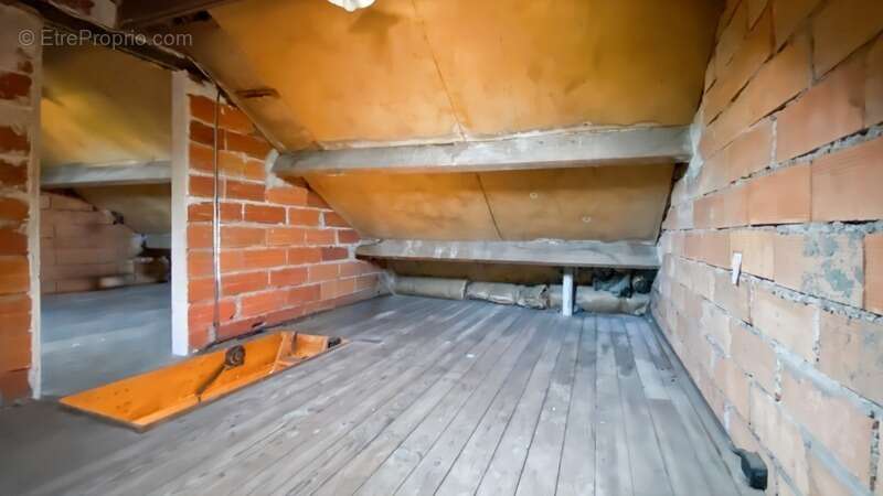 Maison à GARANCIERES