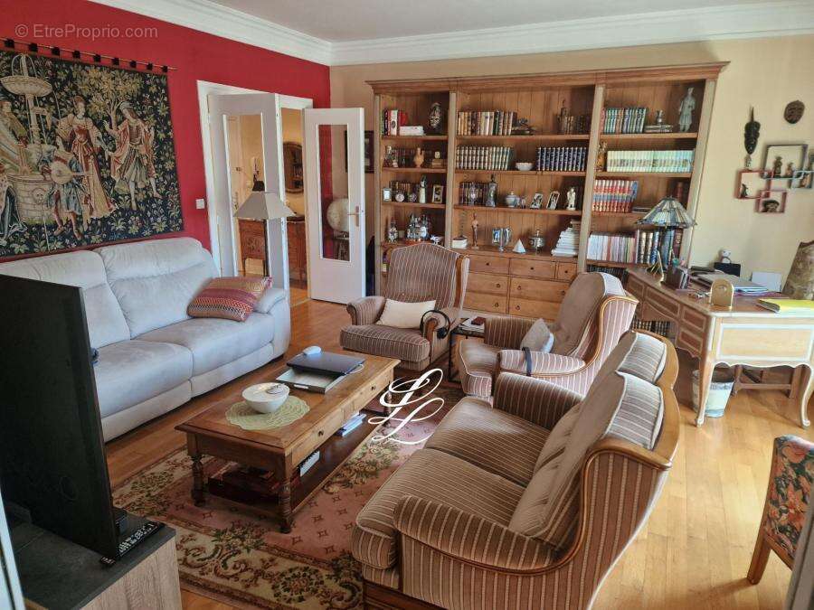 Appartement 114 m² à Le Mans  - photo 850