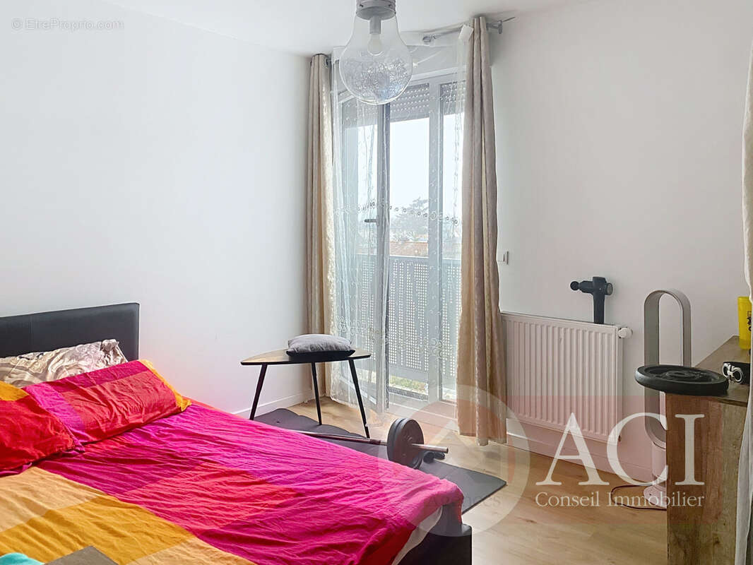 Appartement à EPINAY-SUR-SEINE