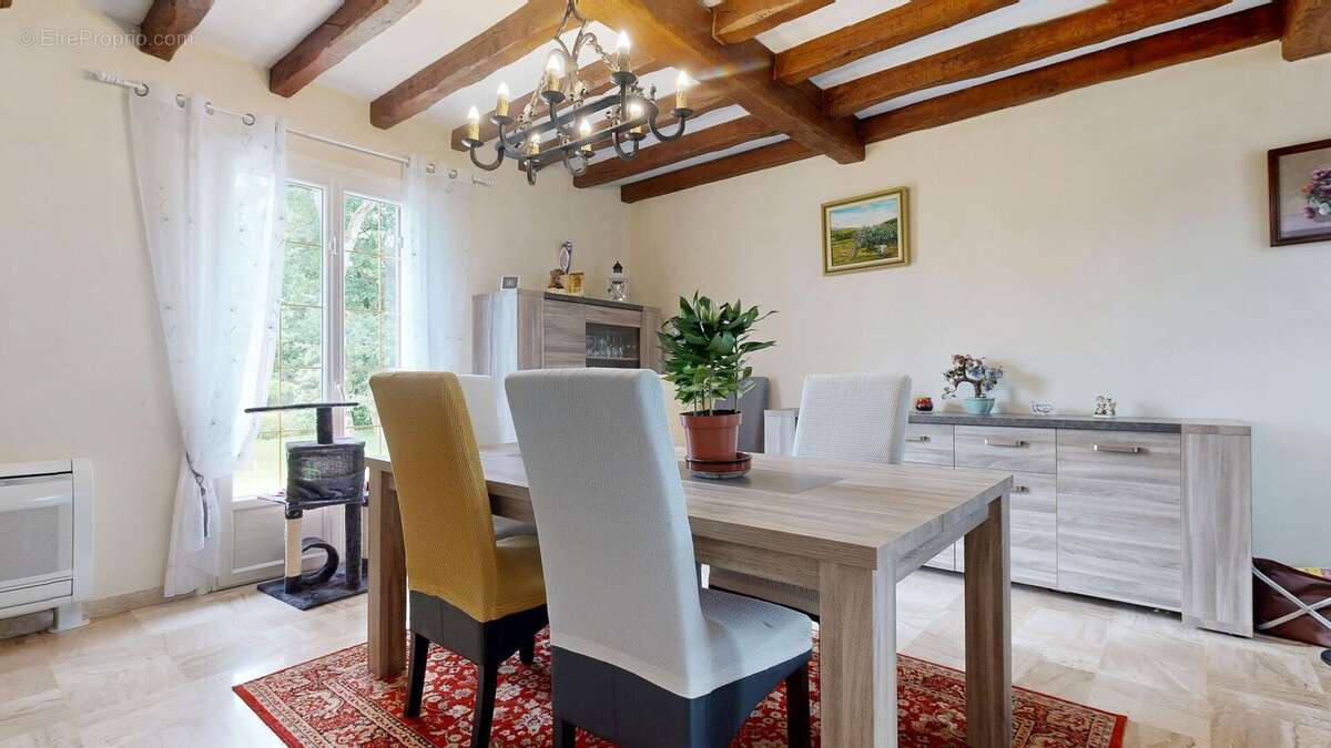 Grandemaisonde4chambresavecsoussolcomplet052020261 - Maison à ROUFFIGNAC-SAINT-CERNIN-DE-REILHAC