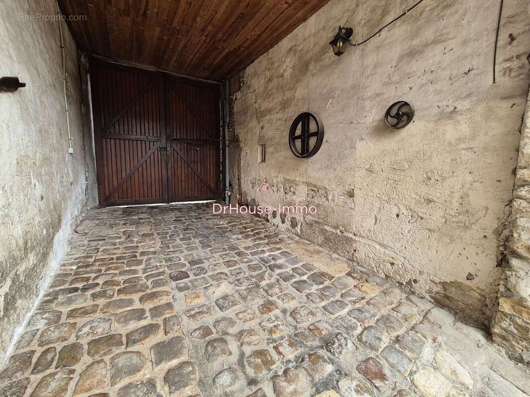 Maison à MANTES-LA-VILLE