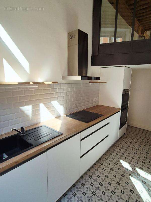 Appartement à LYON-4E
