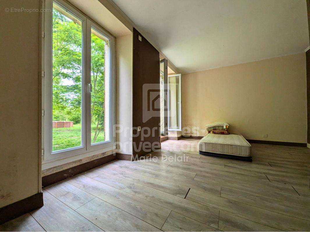 Maison Mesves Sur Loire 5 pièce(s) 114 m2 - photo 9