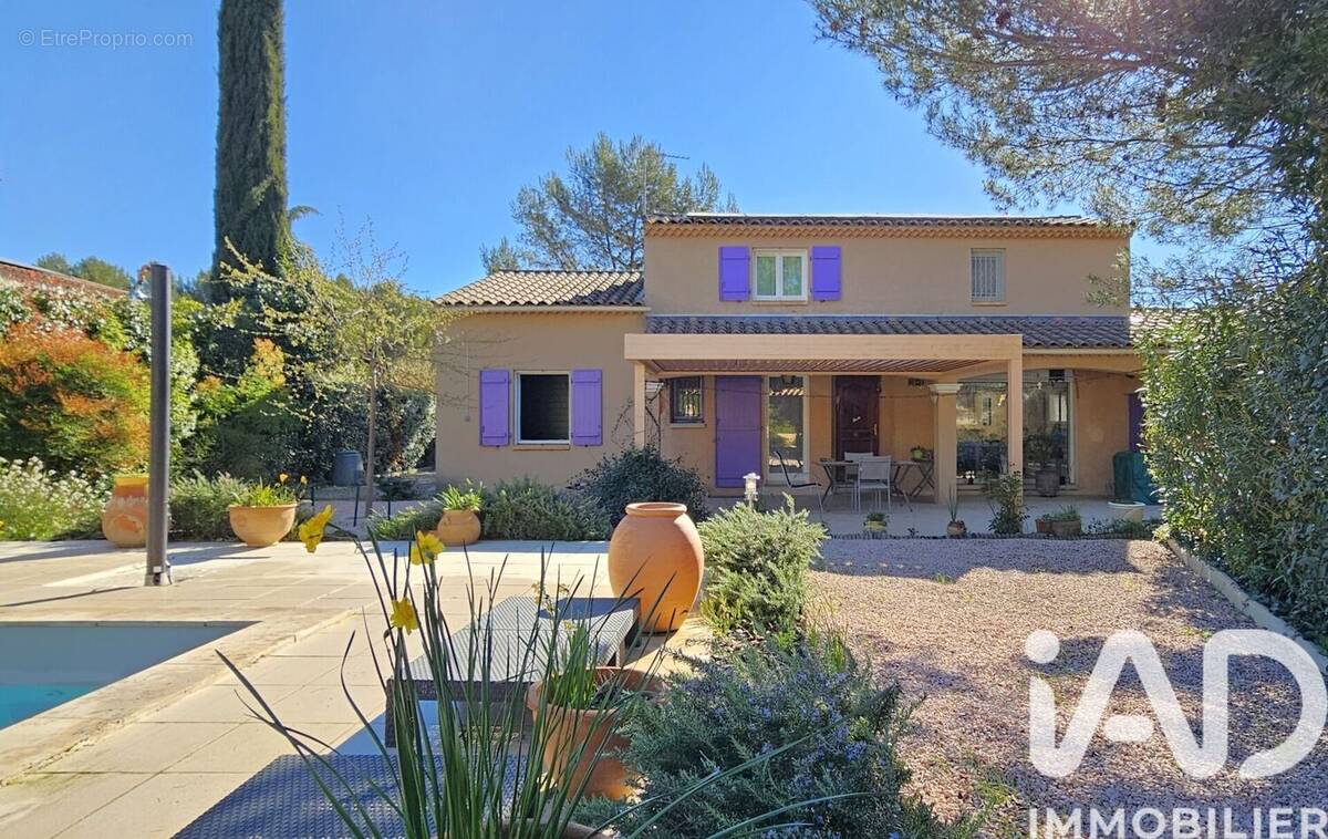 Photo 1 - Maison à CADOLIVE