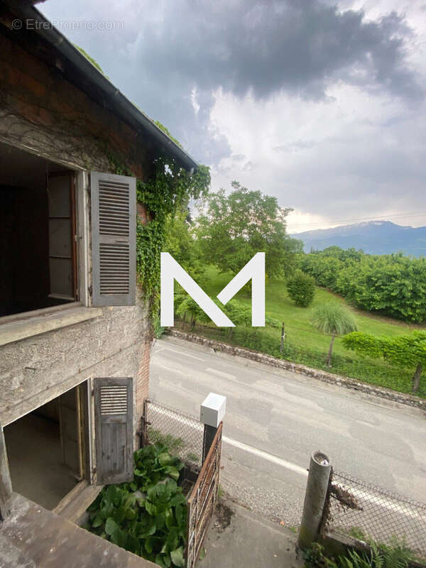 Maison à SAINT-ISMIER